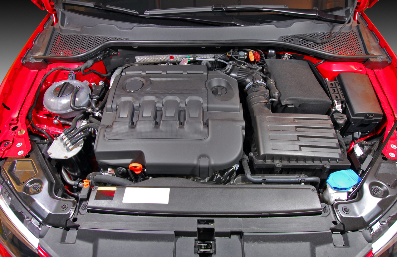 Plastic Car Parts in Engines and Transmissions - Automotive Plastics